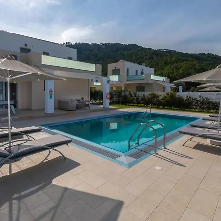 Paleos Hillside Villa *